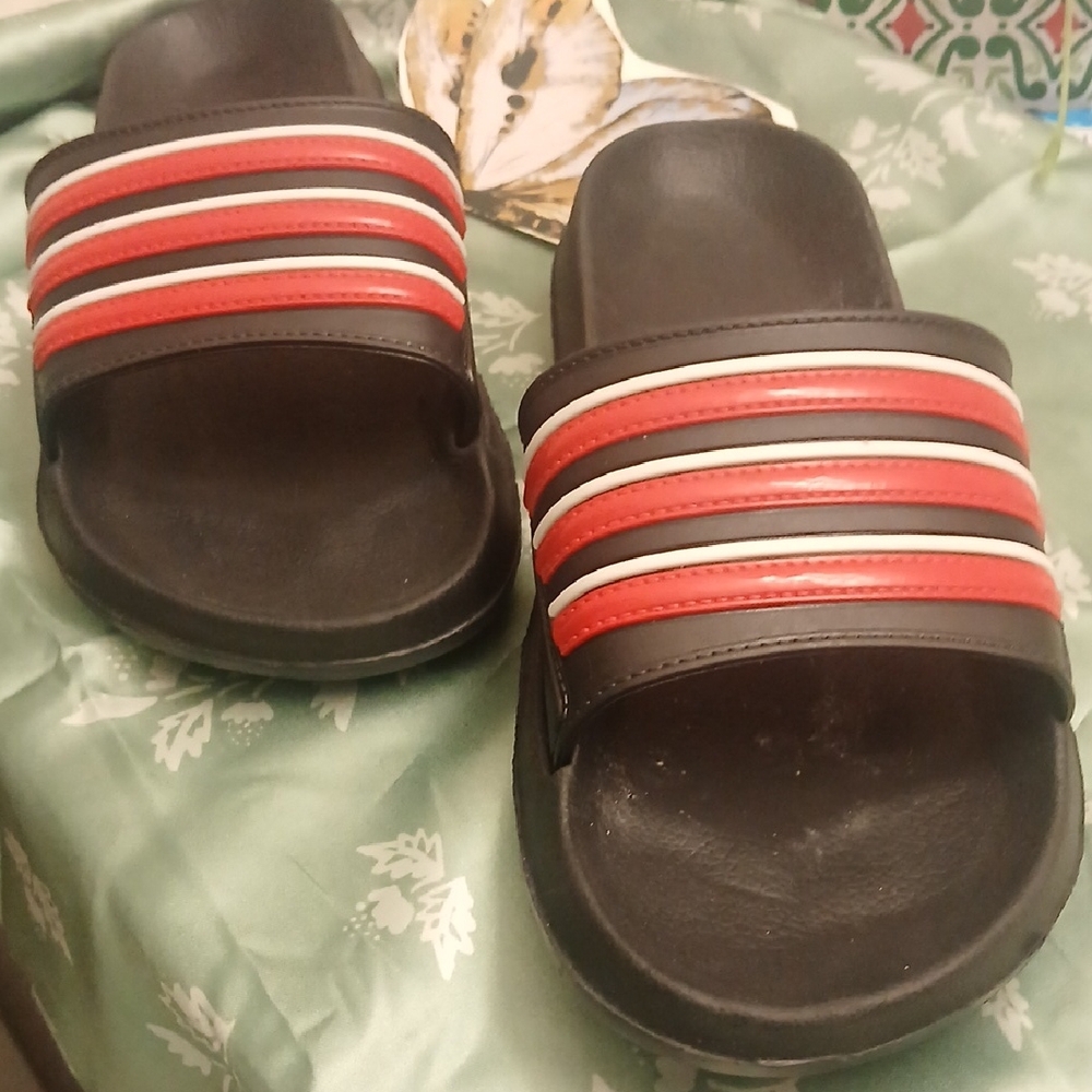 Stylish Black and Red Slide Sandals